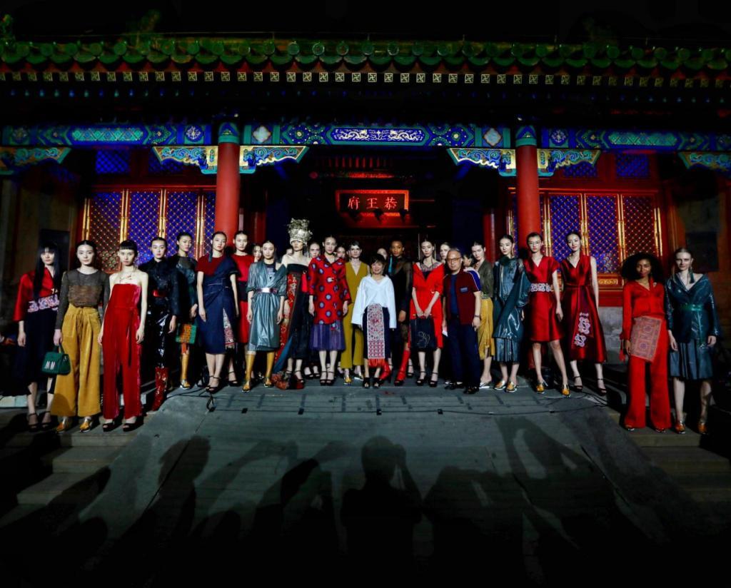 2018“锦绣中华——中国非物质文化遗产服饰秀”系列活动开幕 2018“锦绣中华——中国非物质文化遗产服饰秀”系列活动开幕